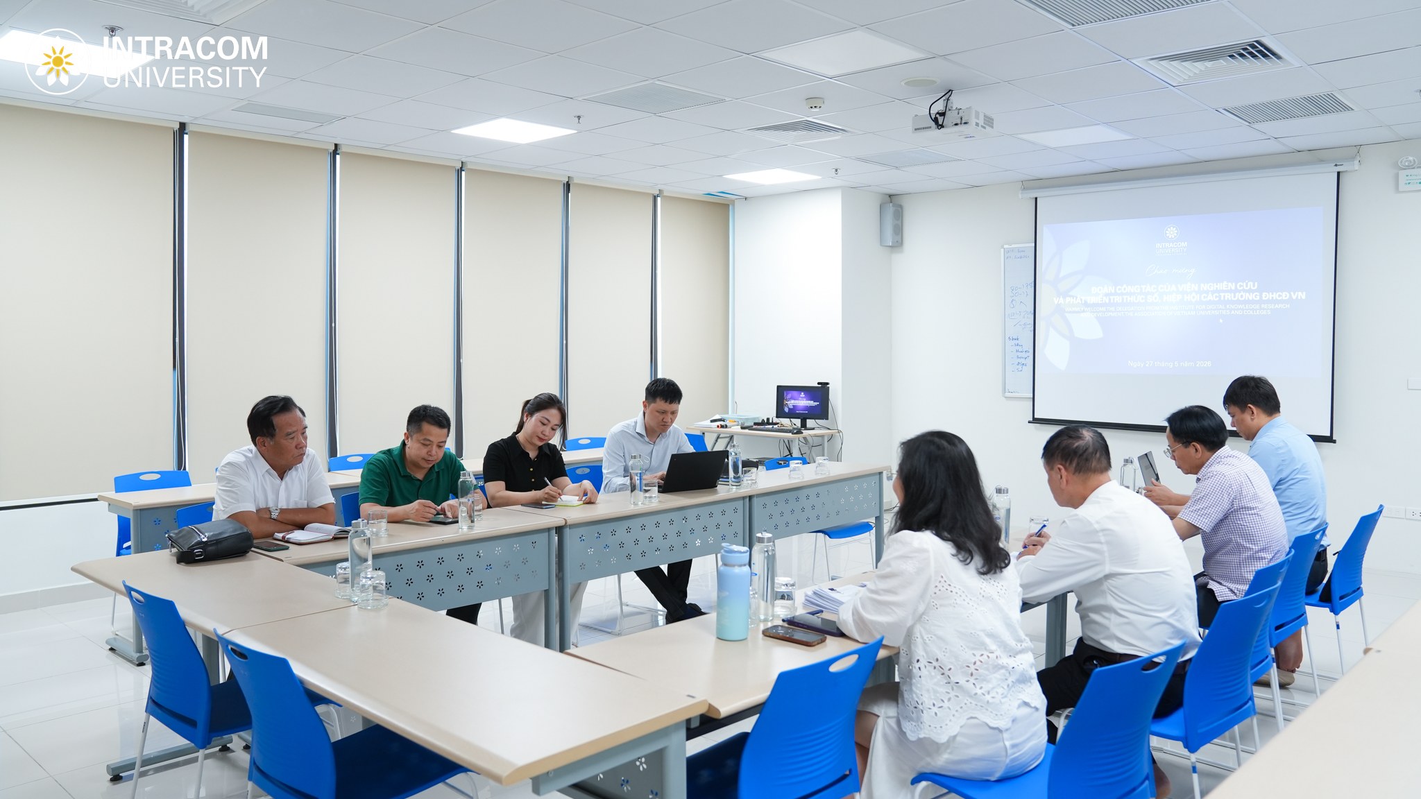 Enhancing the digital knowledge system and exclusive academic research space at Intracom 2 University Digital knowledge