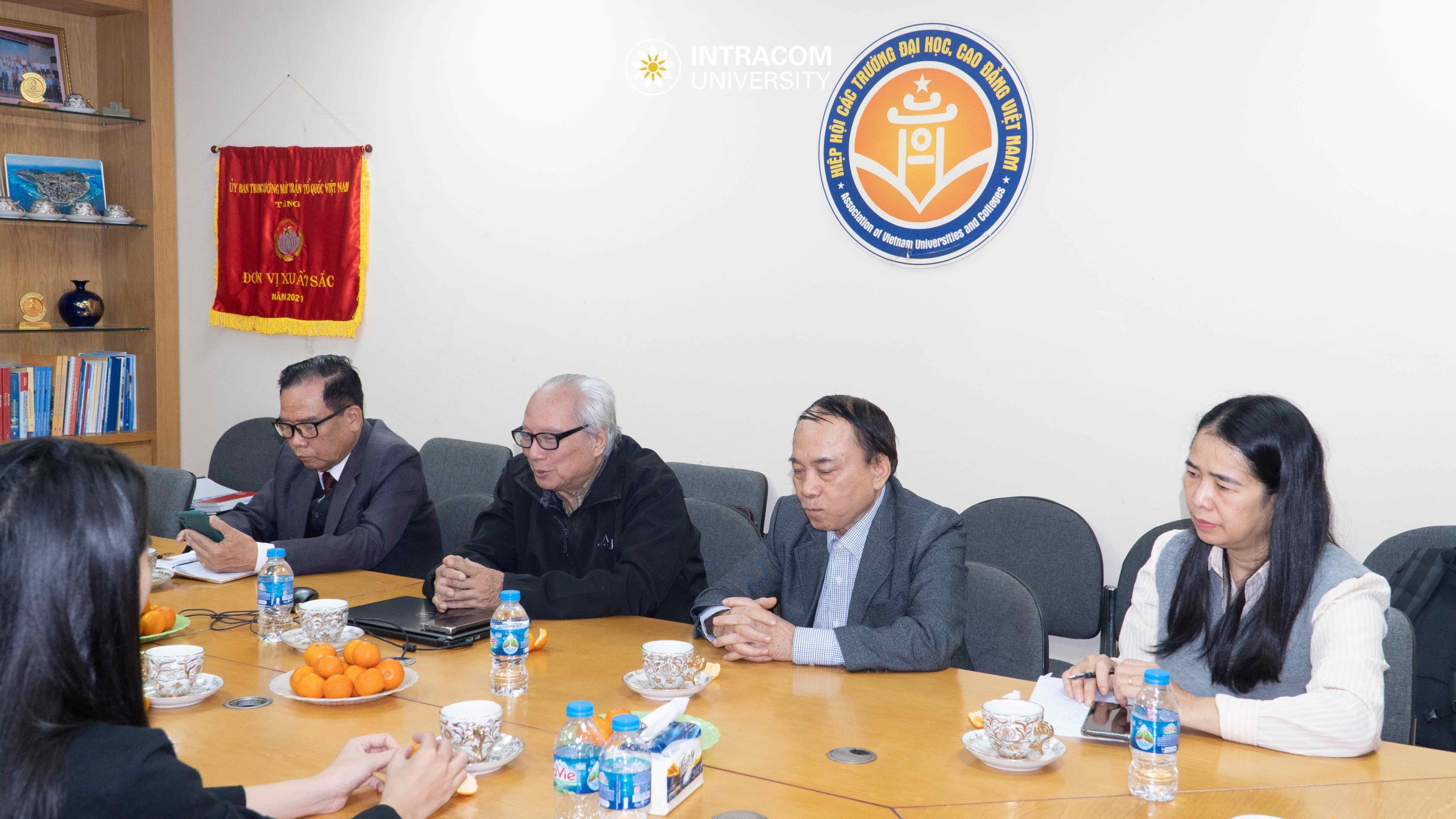Trường Đại học Intracom ghi dấu mốc gia nhập Hiệp hội Các trường đại học, cao đẳng Việt Nam 3 BES02995 11zon scaled