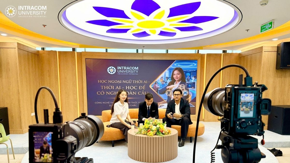 Chạm Ngõ Tương Lai: Khép Lại Chặng 1 Livestream Đầy Ý Nghĩa Cùng 2k8 2 Chạm Ngõ Tương Lai: Khép Lại Chặng 1 Livestream Đầy Ý Nghĩa Cùng 2k8