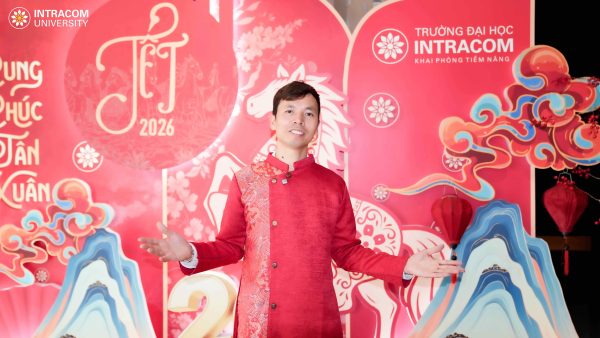 Phỏng vấn khai xuân Bính Ngọ 2026 thầy giáo Nguyễn Quốc Tư – Ứng dụng AI trong giáo dục đại học