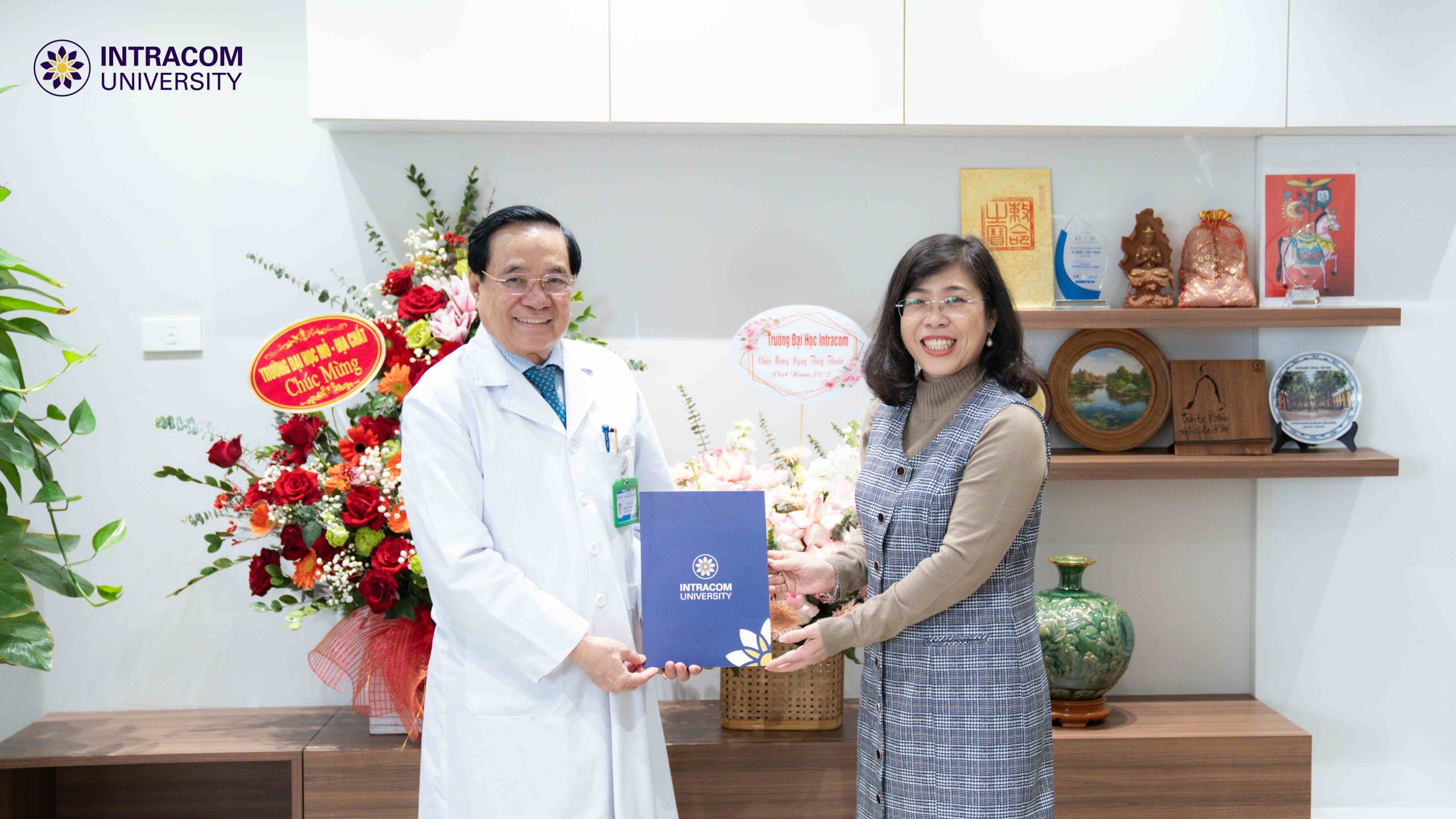 Intracom University congratulates Phuong Dong General Hospital on Vietnamese Doctors’ Day February 27 3 DSC02418 2 11zon scaled