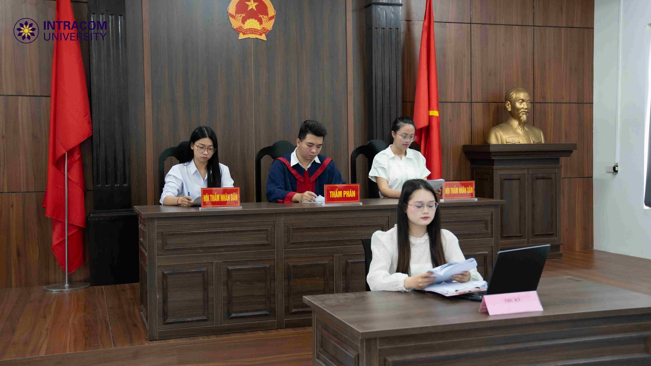 Giải mã bức tranh nghề nghiệp triệu đô: Đặc quyền thực chiến chỉ có tại 5 khối ngành đào tạo INU 6 Khối ngành