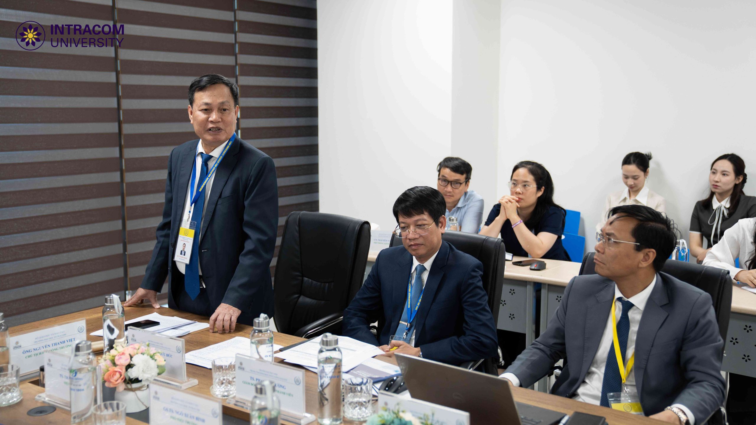 Trường Đại học Intracom tổ chức Khảo sát sơ bộ phục vụ đánh giá ngoài cơ sở giáo dục 3 DSC04036 11zon scaled