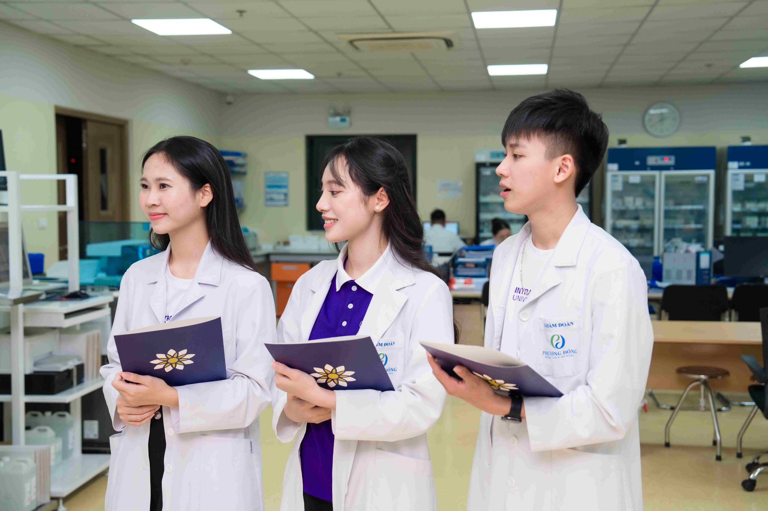 Sinh viên Y - Dược