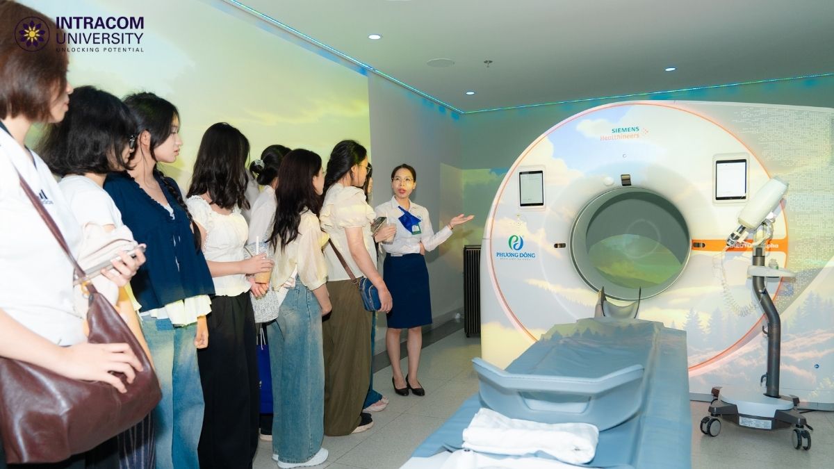 Open Day 8/8 tại INU: Cùng 2K8 Khám Phá Trường Đại Học Intracom Và Sẵn Sàng Bứt Phá Tương Lai 6 Openday Trường Đại học Intracom