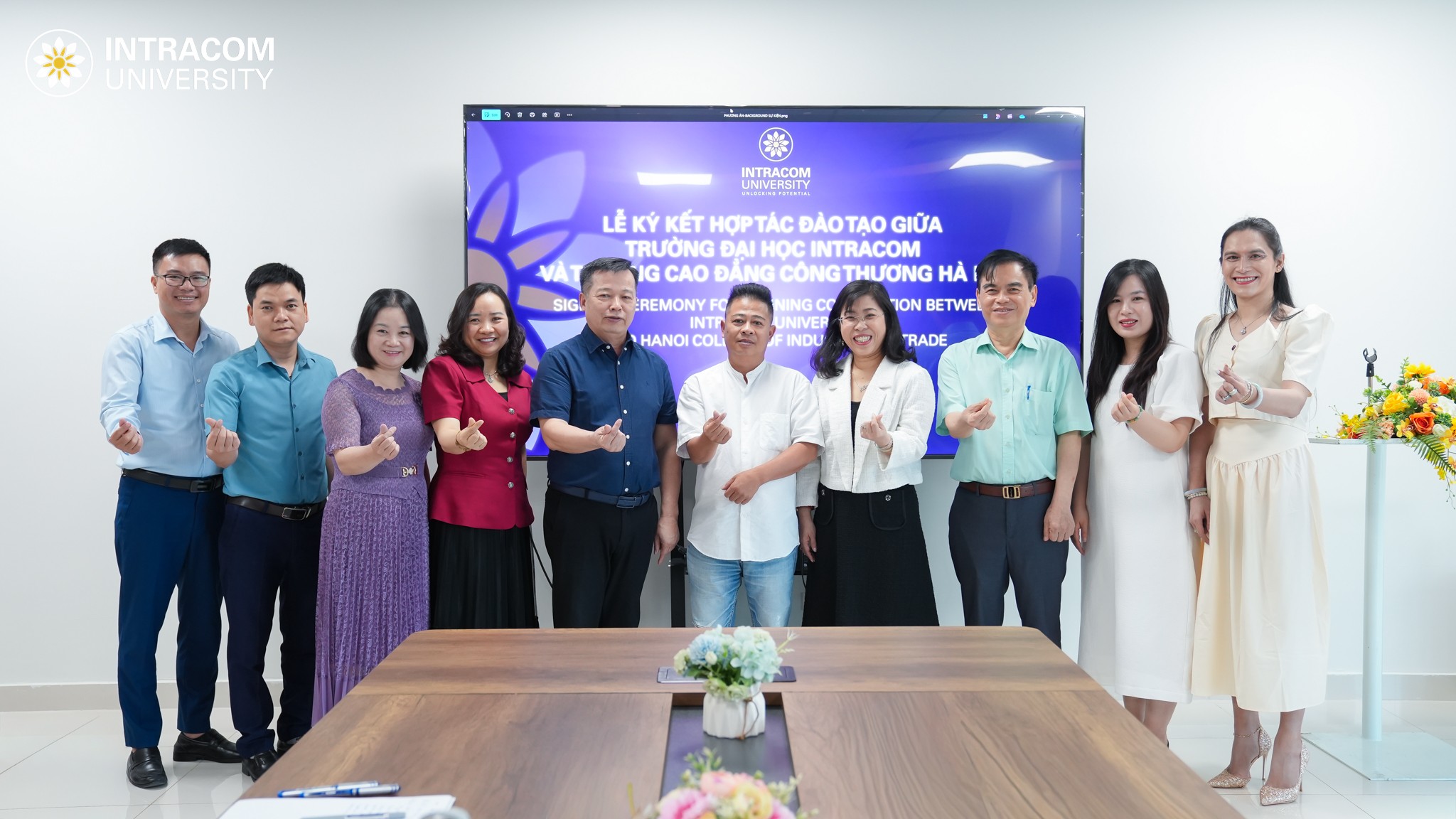 Expanded university transfer opportunities for students of Hanoi College of Industry and Trade at Intracom 8 University Ky Result 1 of 7 1