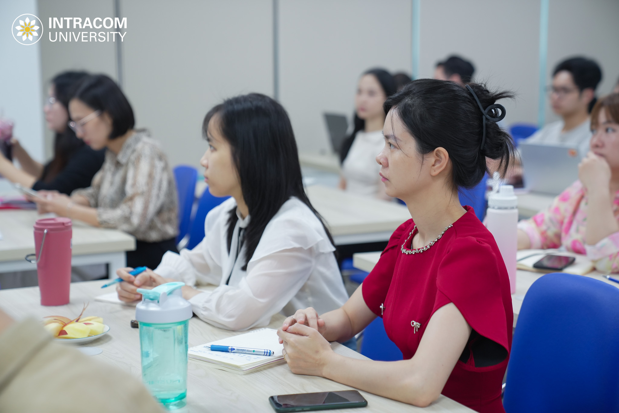 Intracom University tightens administrative standards with "Training class on document drafting and clerical and archival work" 6 Tap huan 5 of 9