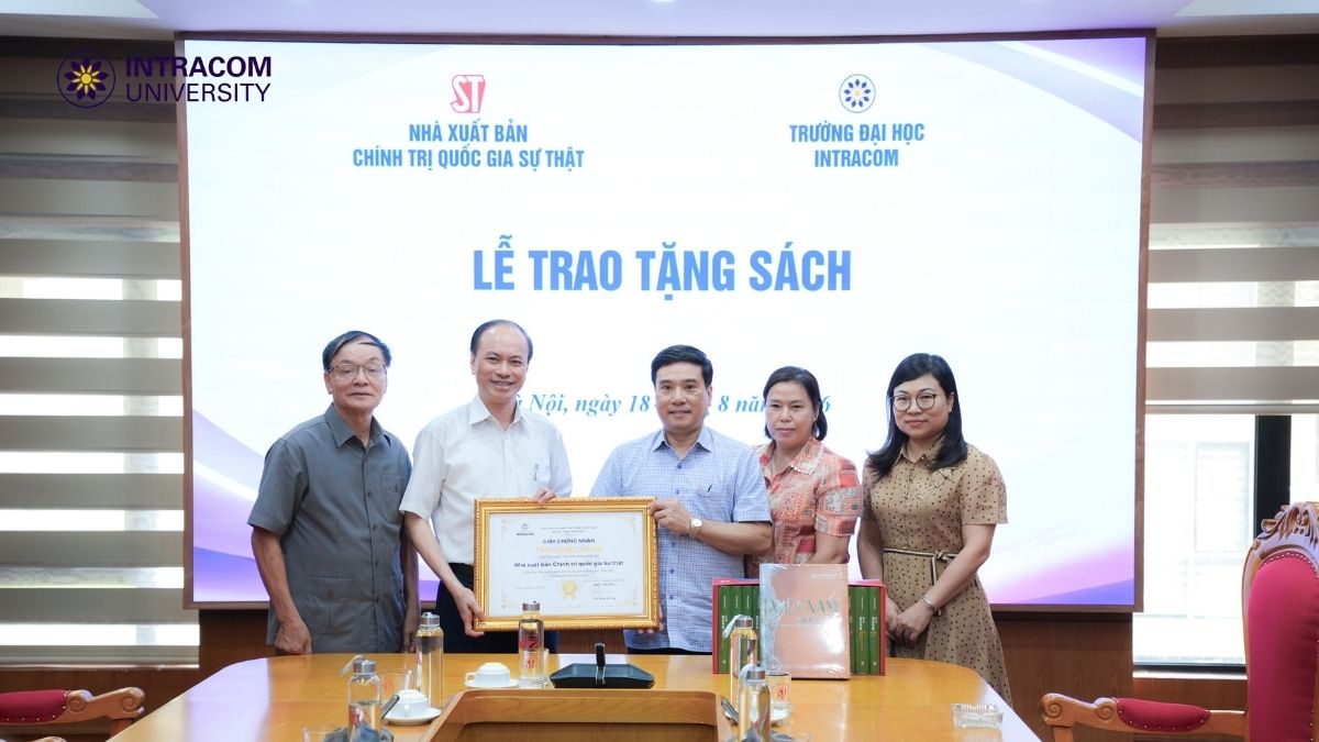 Intracom University Works With National Political Publishing House, Expanding Cooperation Orientation 6 Intracom University Works With National Political Publishing House, Expanding Cooperation Orientation
