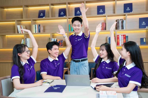 Câu lạc bộ sinh viên Trường Đại học Intracom – Không gian khai phóng tiềm năng, nuôi dưỡng đam mê
